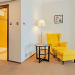 Szálloda Mercure Airport Varsó