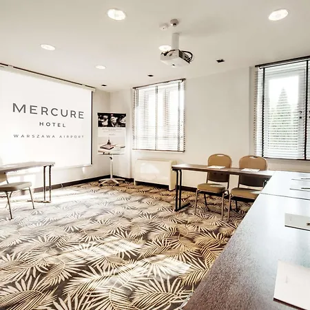 Mercure Airport 4*