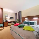 Mercure Airport Hotel Varsovia
