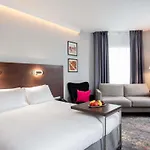 Mercure Airport Hotel