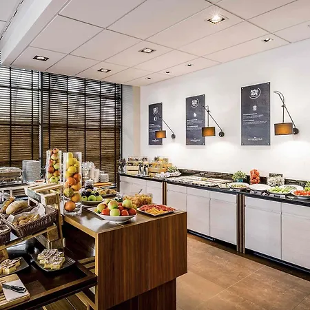 Hotel Mercure Airport