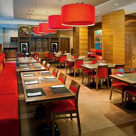 Mercure Airport Otel 4*