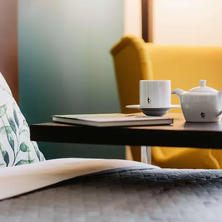 Mercure Airport Otel 4*