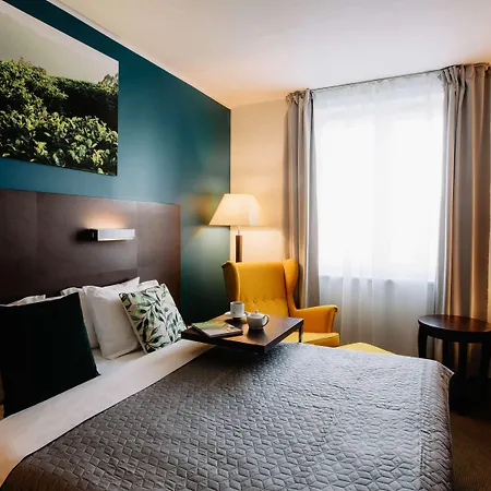 Mercure Airport Varşova