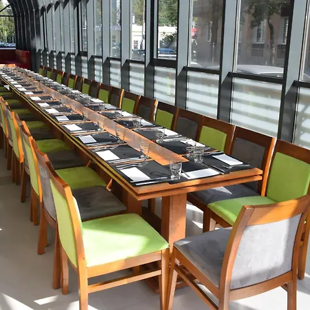 Otel Mercure Airport Varşova