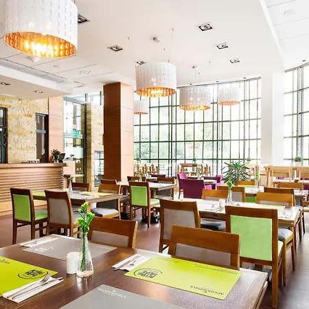 Mercure Airport