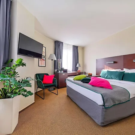 Otel Mercure Airport 4*
