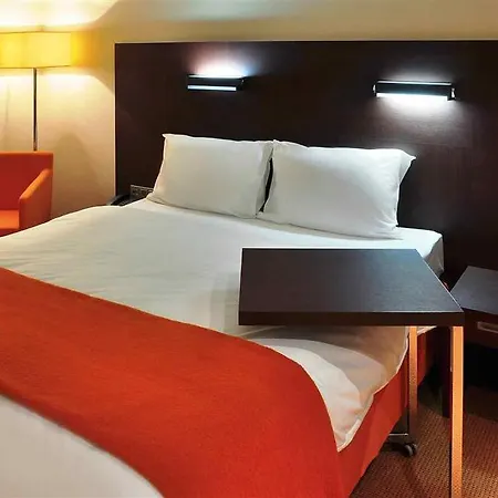 Mercure Airport Hotel