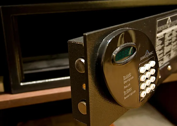 Hotel Mercure Airport