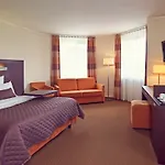 Mercure Airport