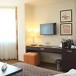 Mercure Airport