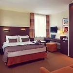 Hotel Mercure Airport