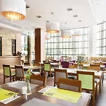 Mercure Airport Hotel