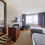 Hotel Mercure Airport