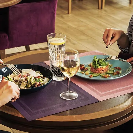 Mercure Airport 4* Varsovie