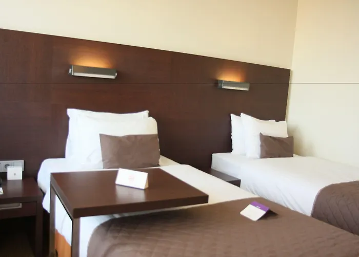 Mercure Airport Hotel